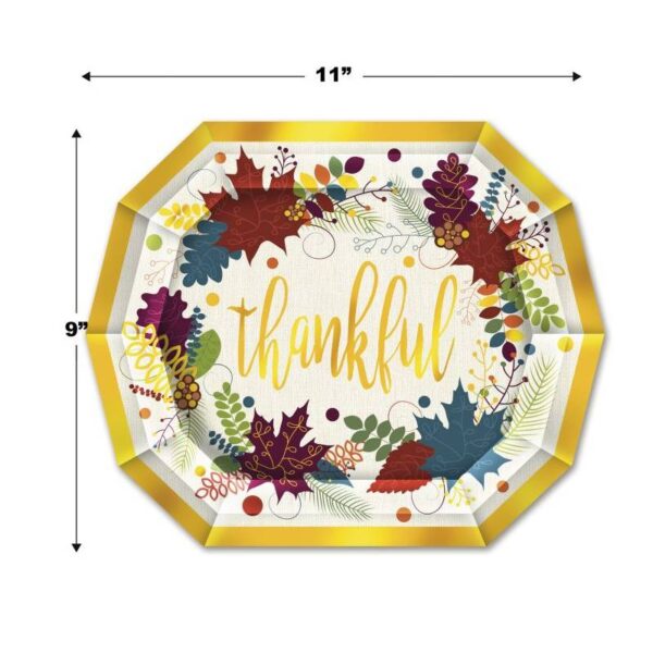 Friendsgiving dinner plates