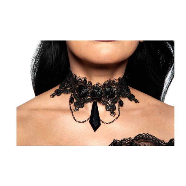 Lace-and-Rose-Choker